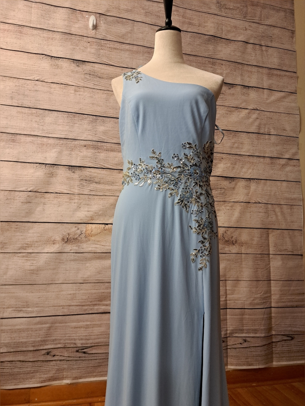 Embellished Soutache One-Shoulder Gown
Xscape Evenings. - Picture 7 of 10